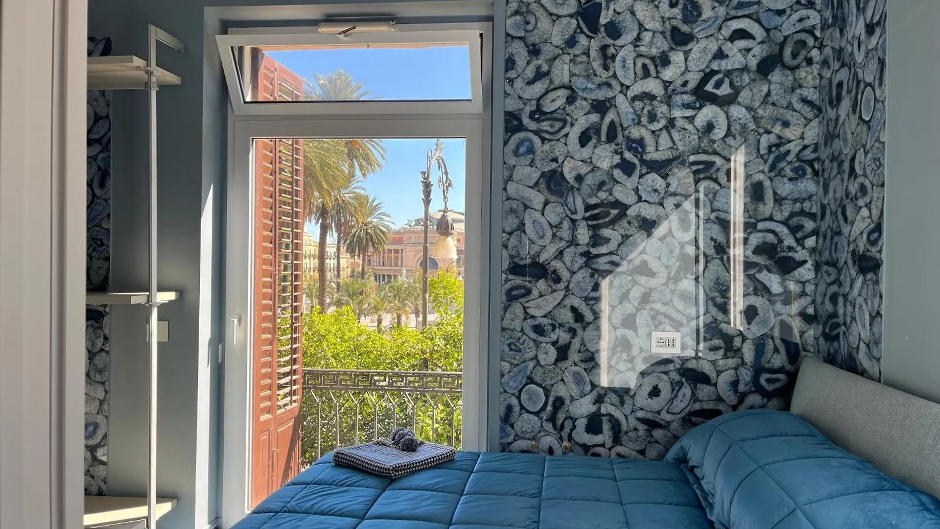 Guest house La Dimora Di Donna Claudia Hotel Palermo Italy